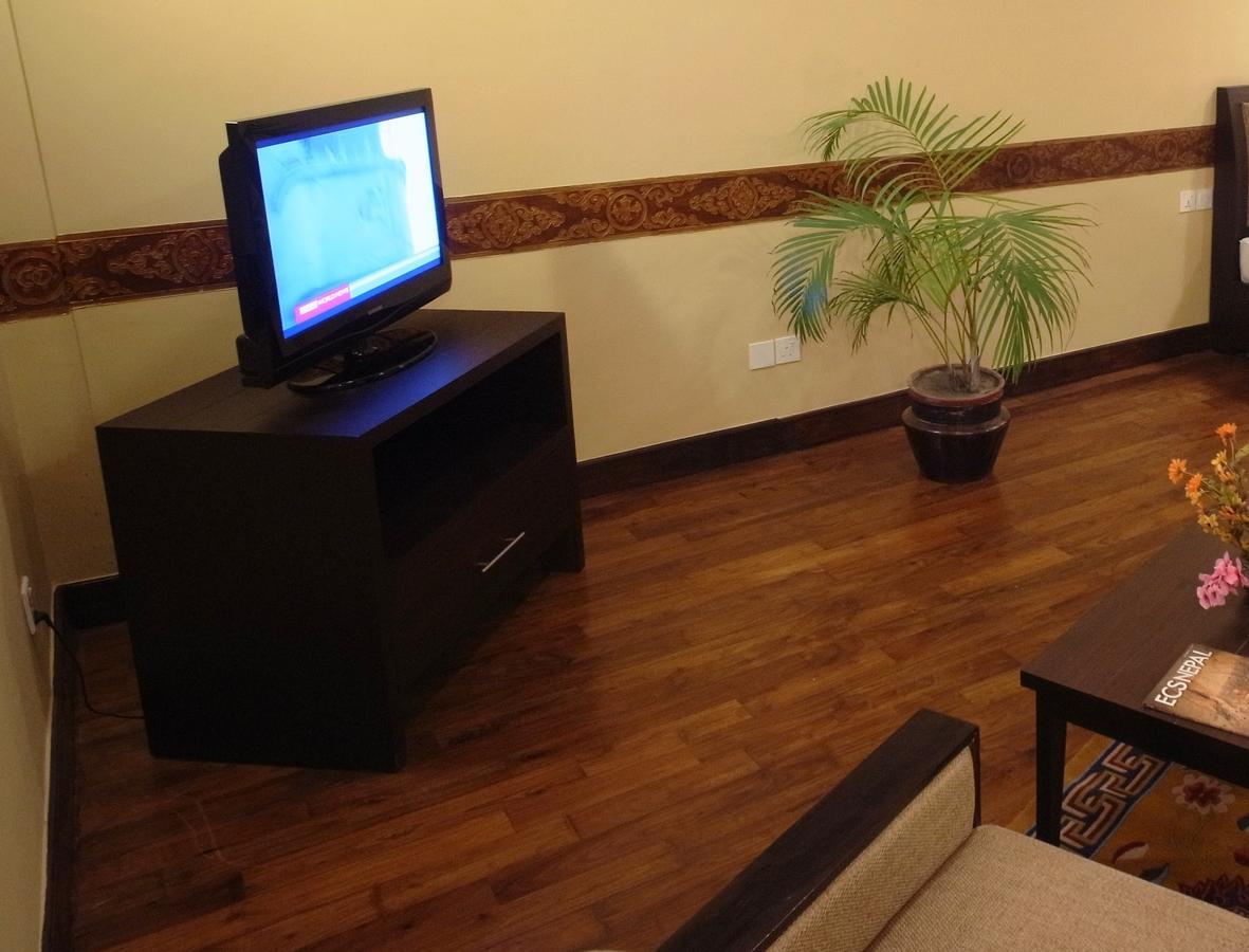 Hotel Tibet International Kathmandu Exterior photo