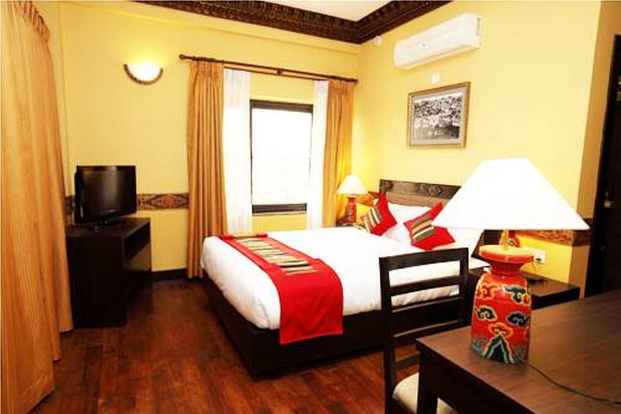 Hotel Tibet International Kathmandu Exterior photo