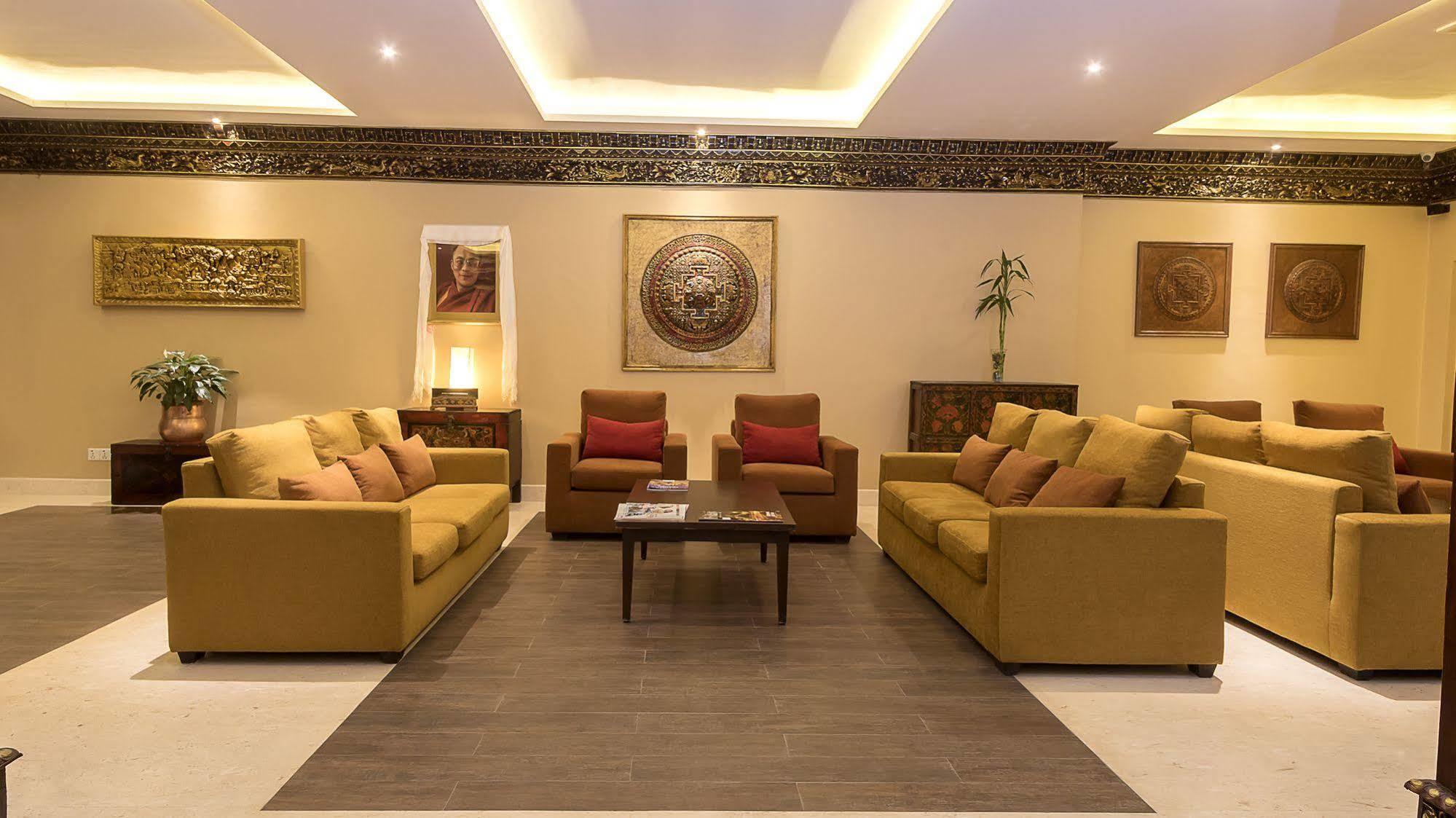 Hotel Tibet International Kathmandu Exterior photo