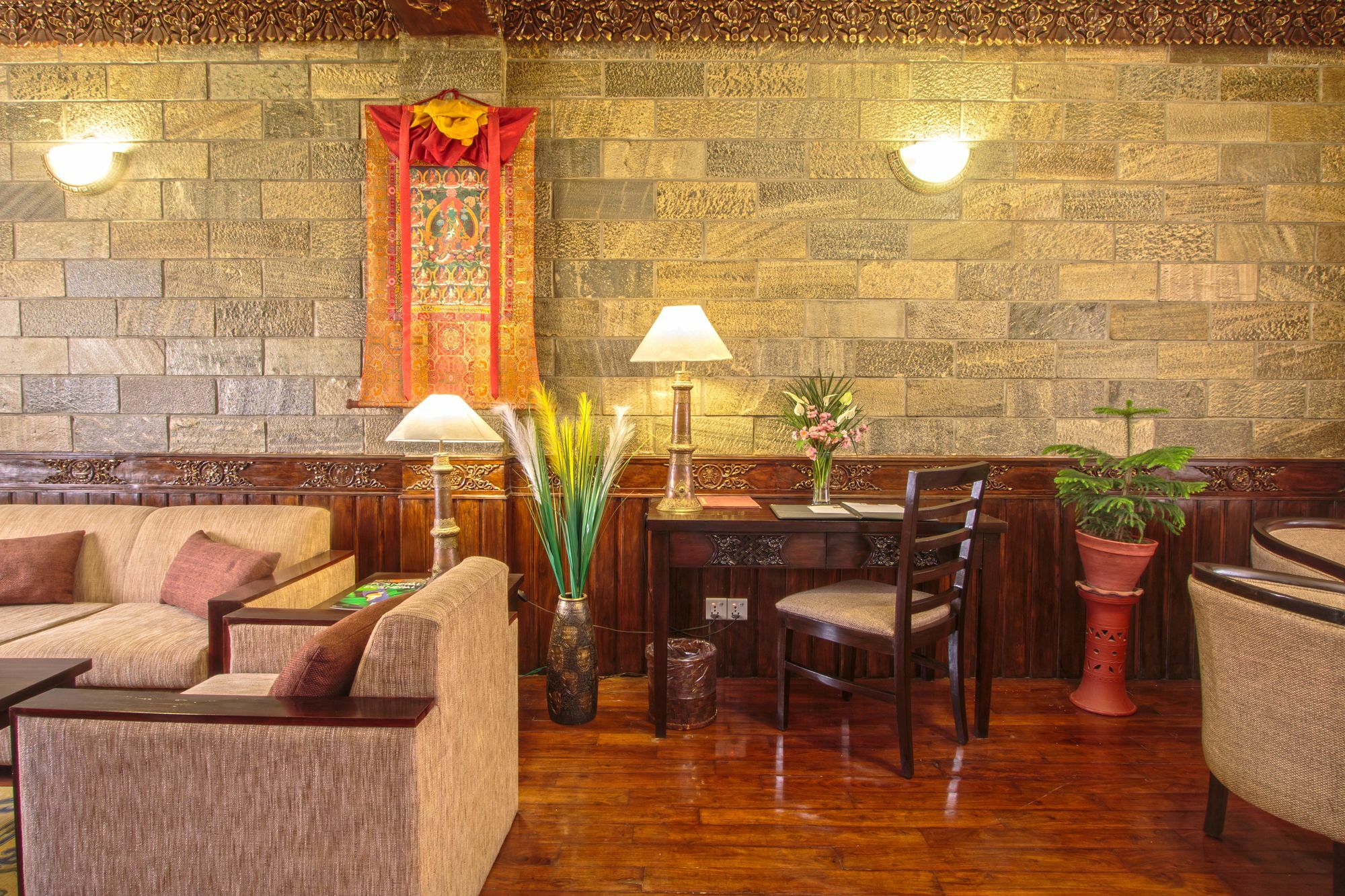 Hotel Tibet International Kathmandu Exterior photo